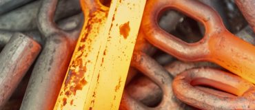 Un précurseur catalytique à base de nickel accélère la réduction du minerai de fer par hydrogène