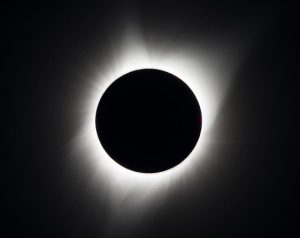 Couronne solaire lors de l’éclipse solaire totale du 21 août 2017 Couronne solaire lors de l’éclipse solaire totale du 21 août 2017
