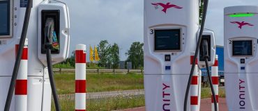 Mobilité électrique : l'Europe accélère le déploiement des bornes de recharge