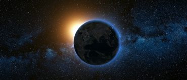 L’éclipse solaire totale au-delà du phénomène spectaculaire