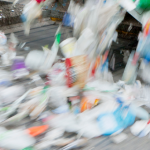 Et si le recyclage des plastiques pouvait se passer de tri ?