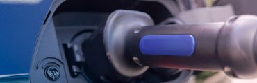 Après les voitures électriques, la Chine veut aussi conquérir le marché des bornes de recharge