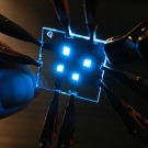 Une nouvelle molécule émettrice de lumière bleue pour OLED